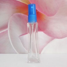 Molded Bottle PE Sprayer 30 ml Clear Onkoi: BLUE
