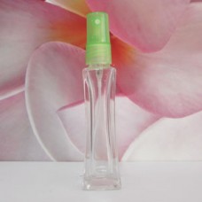 Molded Bottle PE Sprayer 30 ml Clear Onkoi: LIGHT GREEN