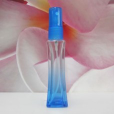 Molded Bottle PE Sprayer 30 ml Colour Onkoi: BLUE