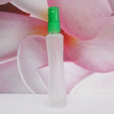 Molded Bottle PE Sprayer 30 ml Frosted Zip: GREEN